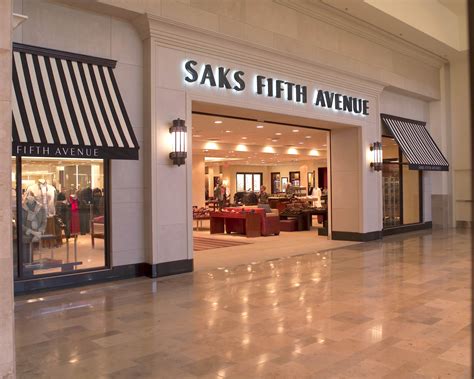 zadiv|Saks Fifth Avenue